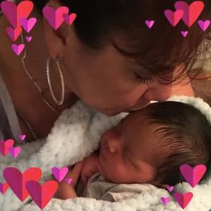 Meet your Posher, Miriam